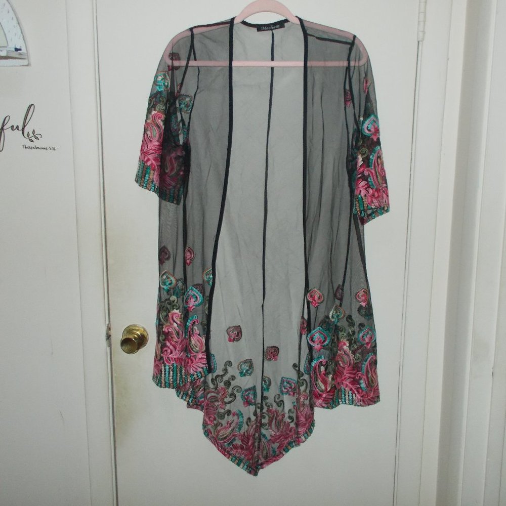 Mechant Sheer Embroidered Kimono Size Medium